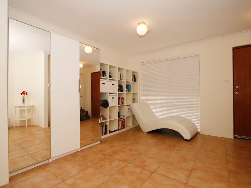 190 Warton Road, HUNTINGDALE WA 6110, Huntingdale - Thumbnail 2