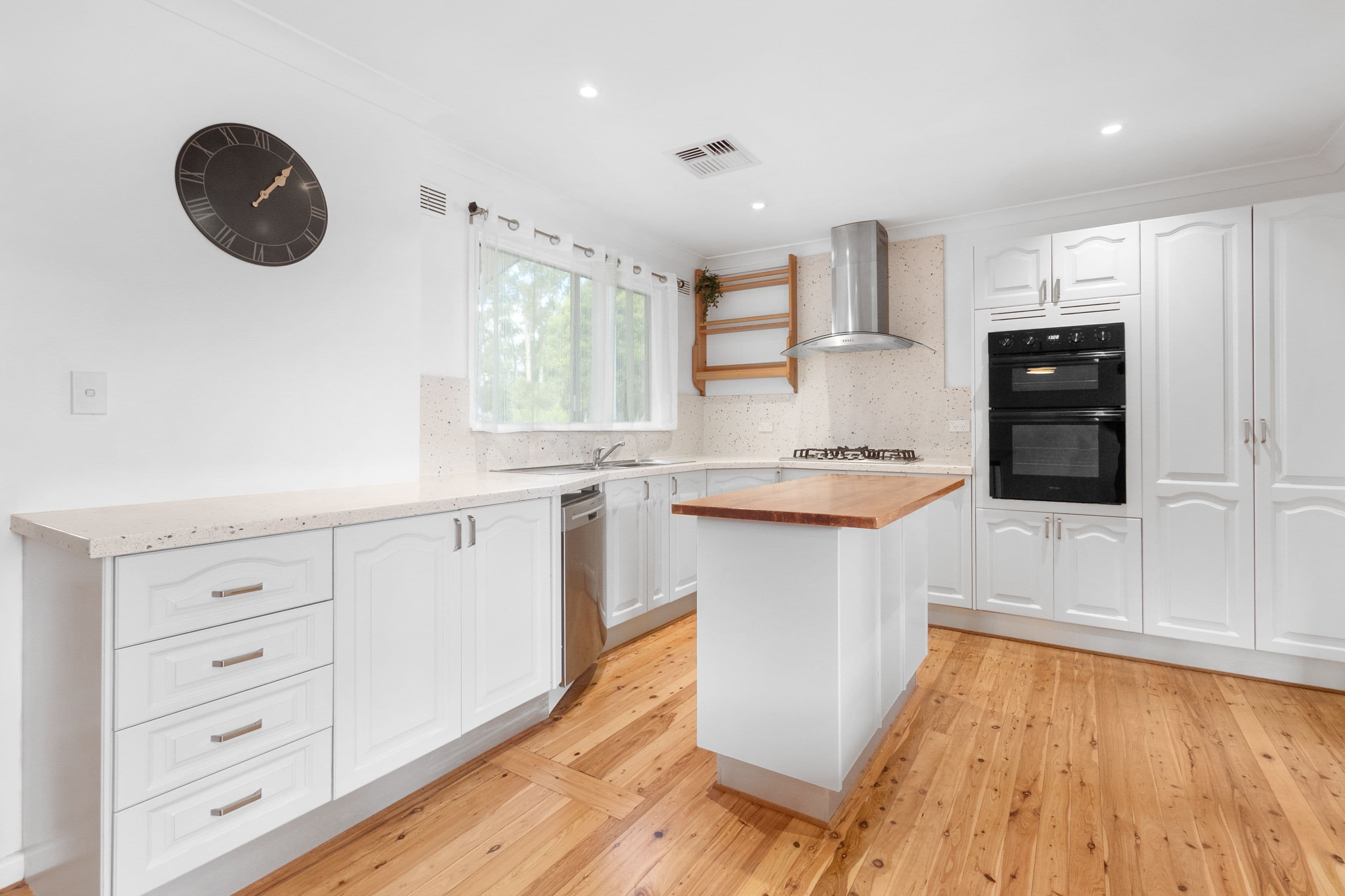 16 Powell Street, Hobartville NSW 2753, Hobartville - Thumbnail 2