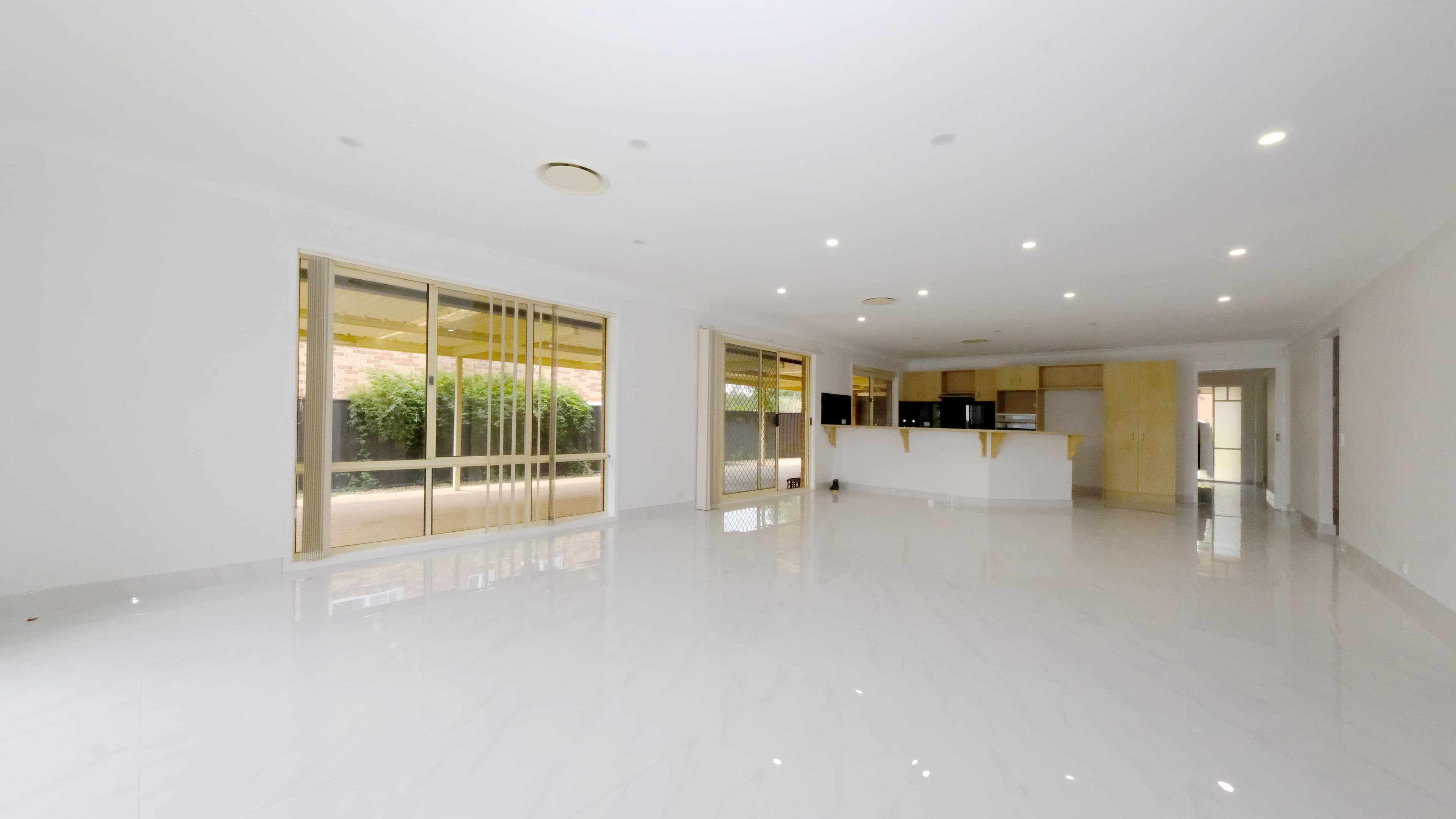 33 Rose Drive, Mount Annan NSW 2567, Mount Annan - Thumbnail 6