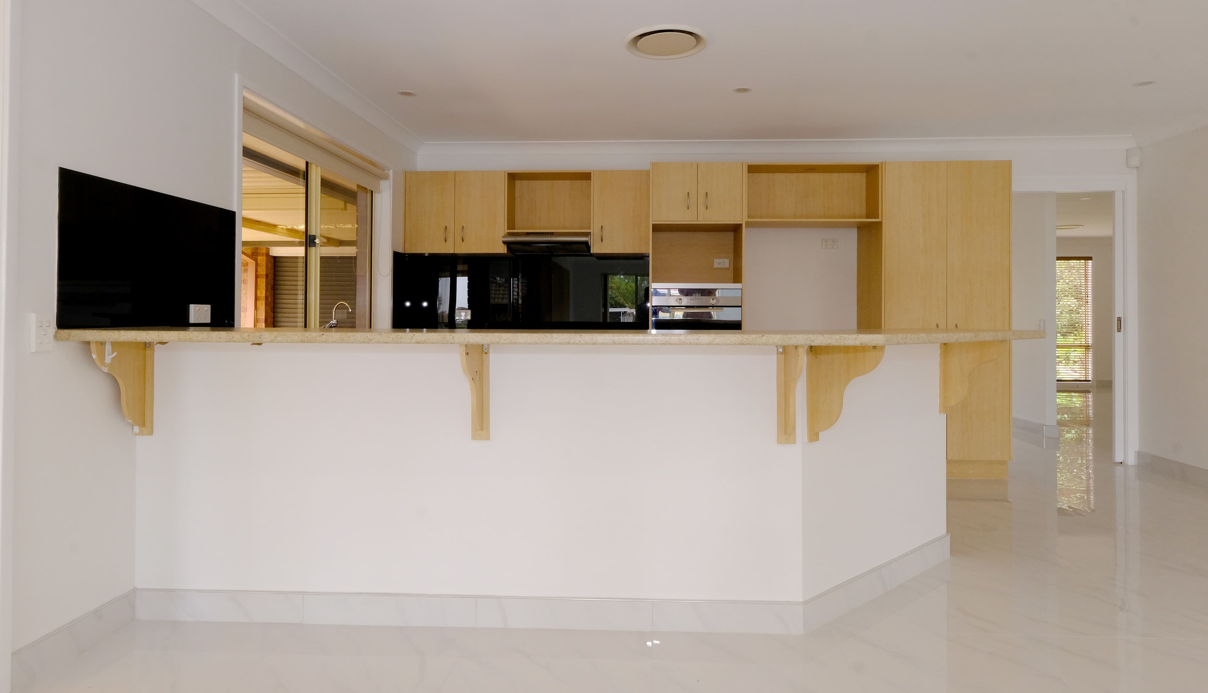 33 Rose Drive, Mount Annan NSW 2567, Mount Annan - Thumbnail 7