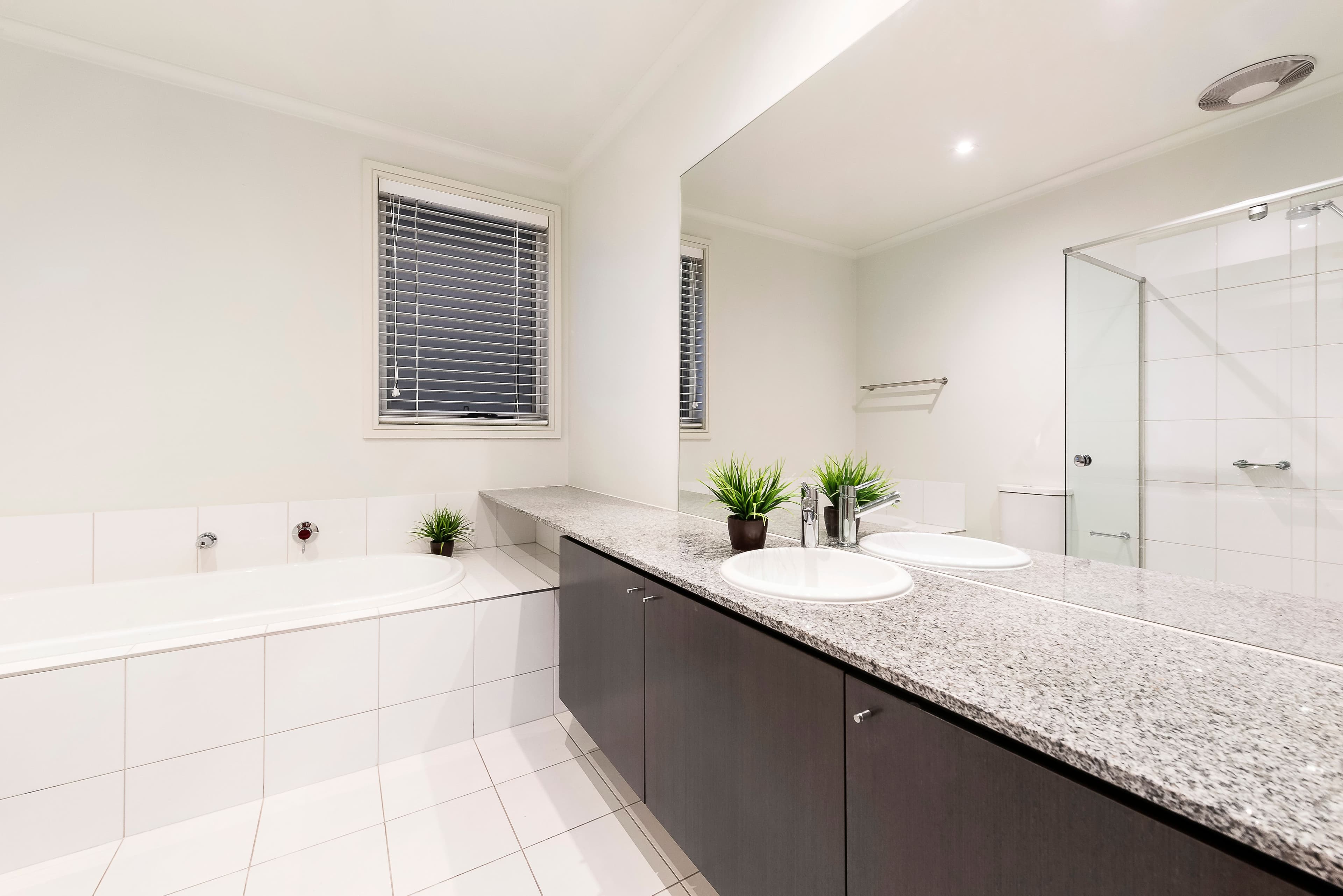 2 Lansdowne Circuit, Mulgrave VIC 3170, Mulgrave - Thumbnail 6