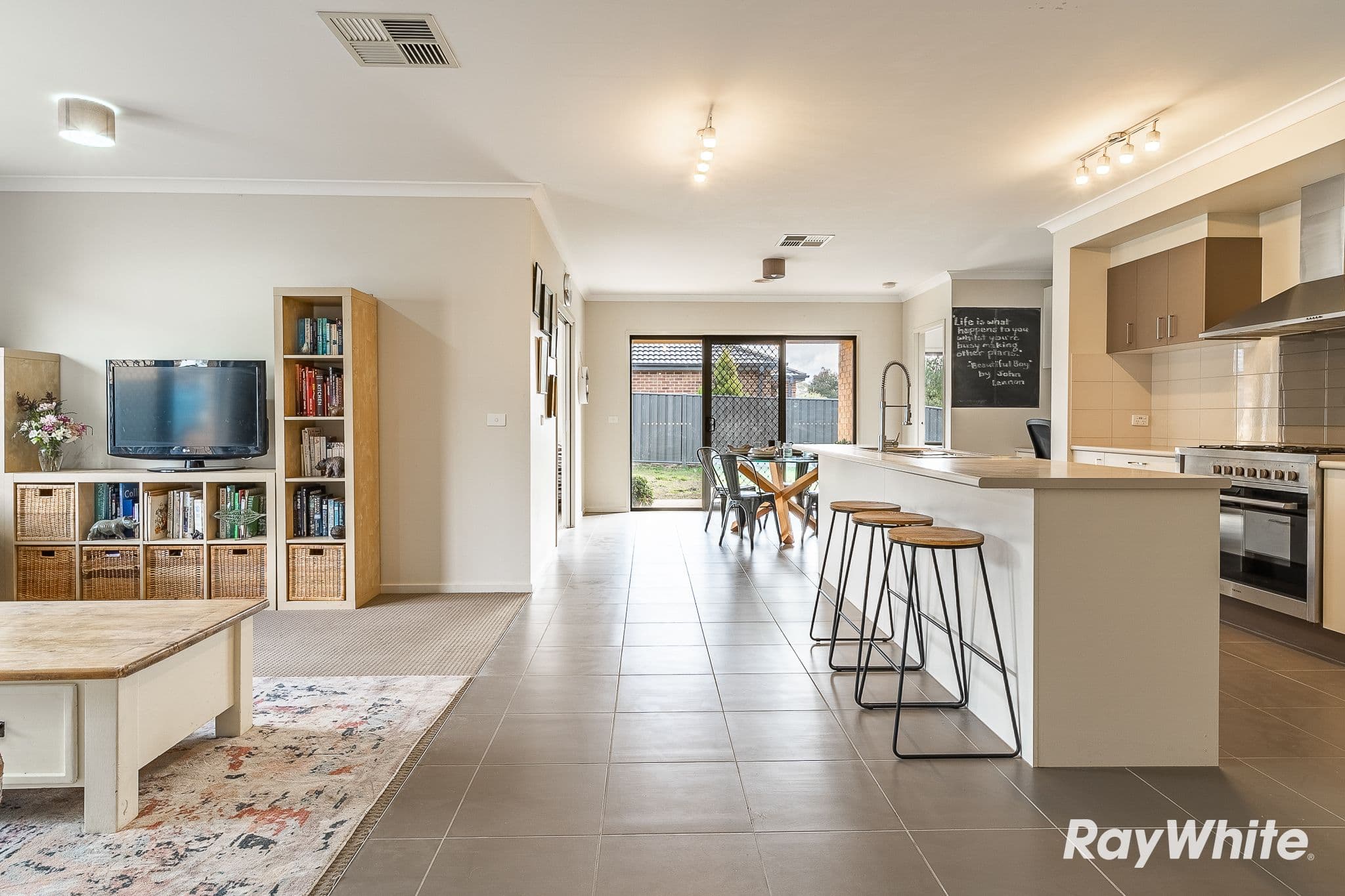 38 Aspect Drive, Huntly VIC 3551, Huntly - Thumbnail 3