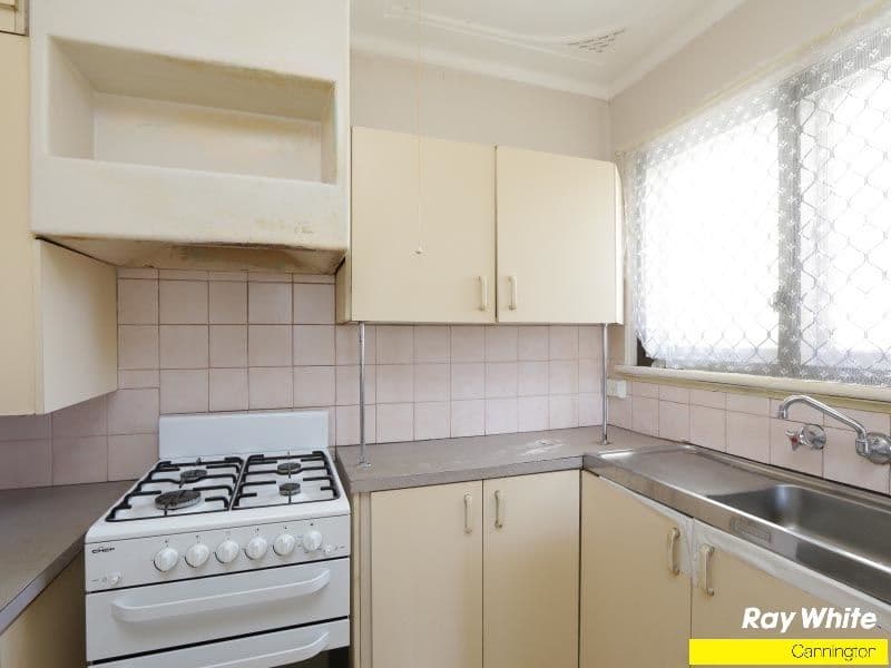35 Verna Street, GOSNELLS WA 6110, Gosnells - Thumbnail 2