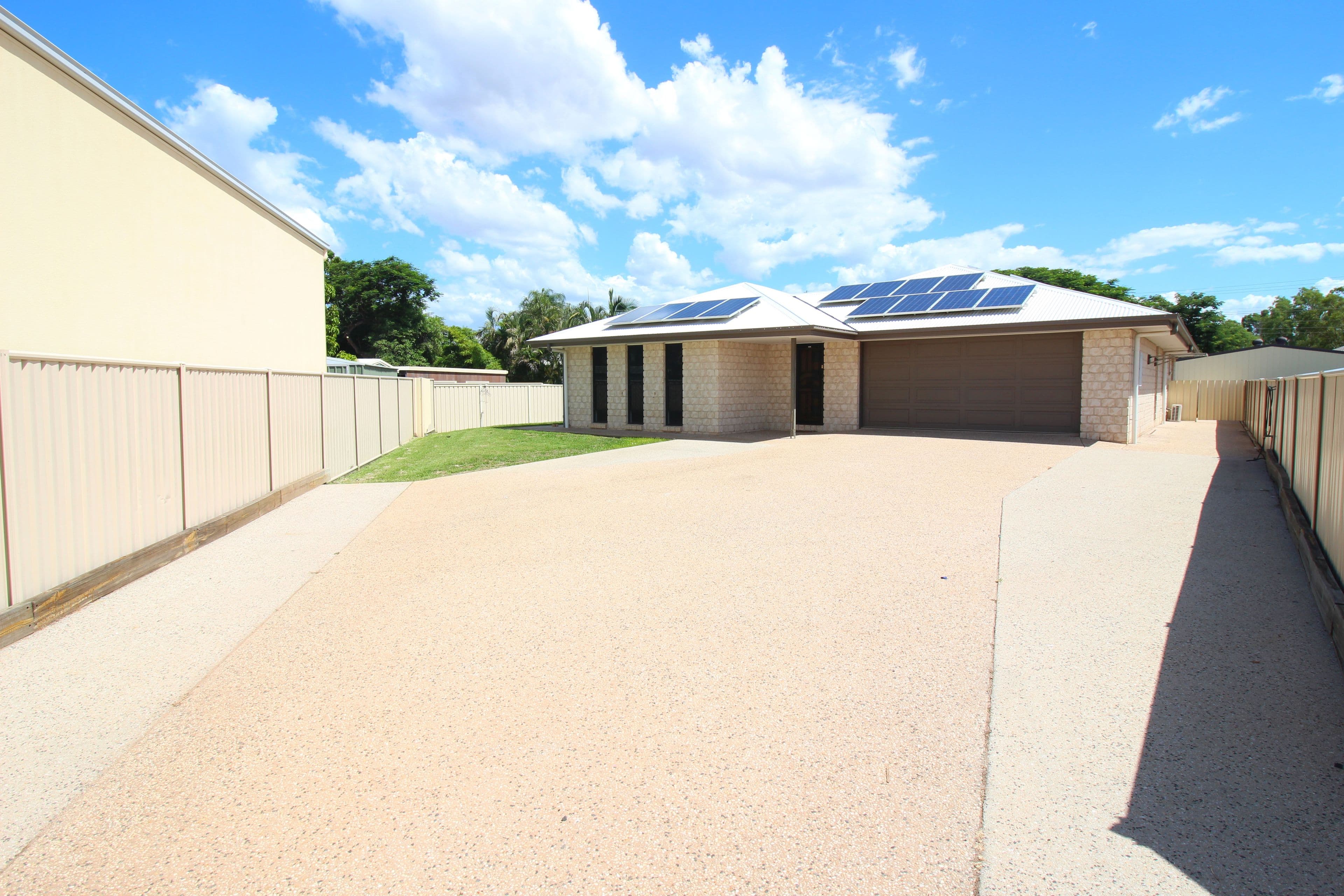 13 Paperbark Place, Emerald QLD 4720, Emerald - Thumbnail 3