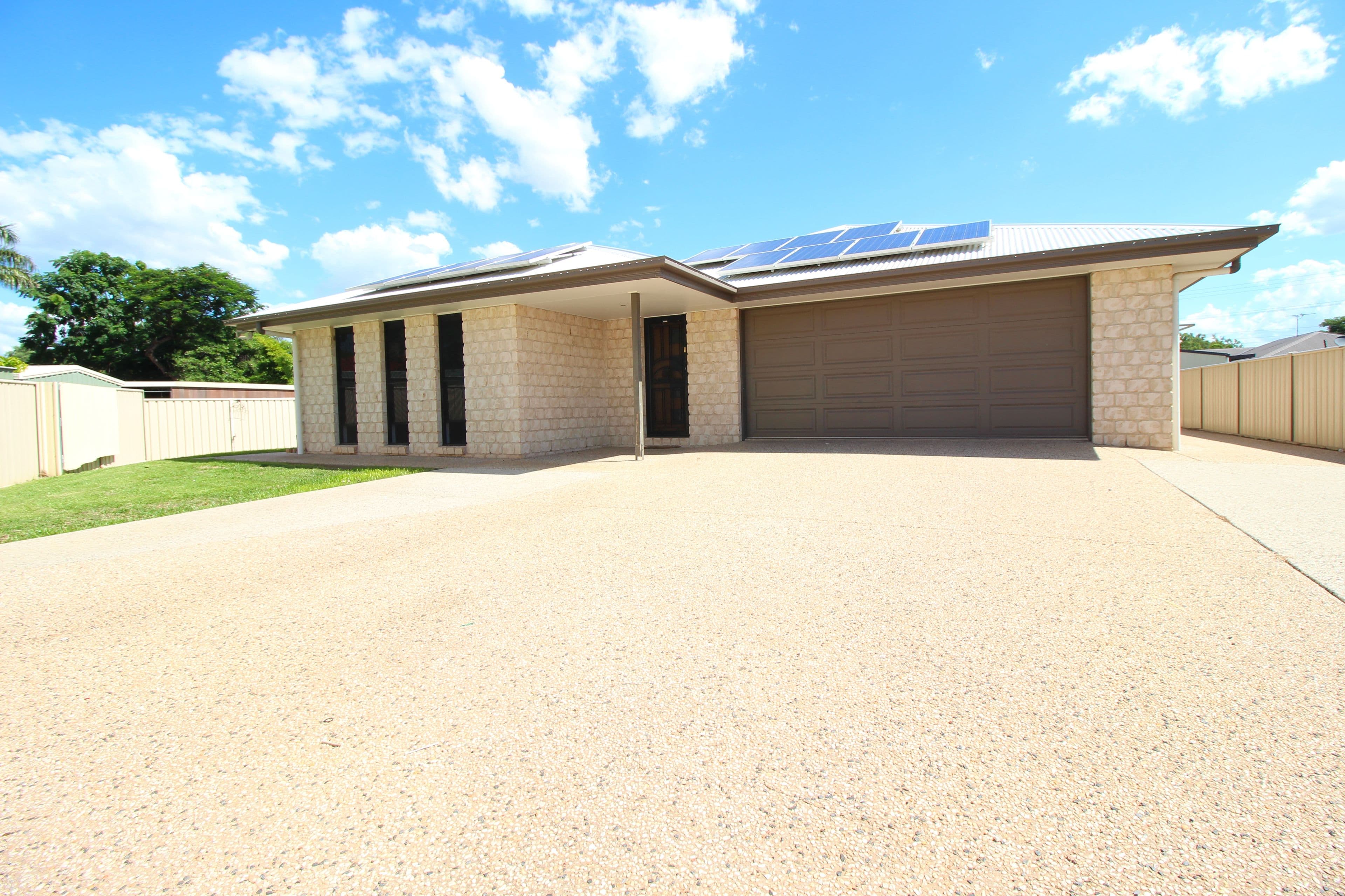 13 Paperbark Place, Emerald QLD 4720, Emerald - Thumbnail 4