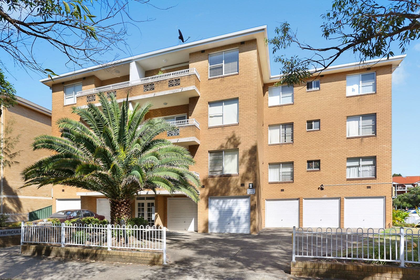 1 Hercules Road, Brighton Le Sands NSW 2216, Brighton-Le-Sands - Thumbnail 5