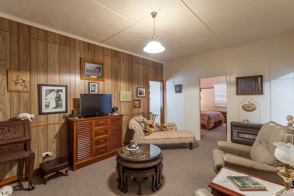 10 Northland Street, Newtown QLD 4350, Newtown - Thumbnail 2