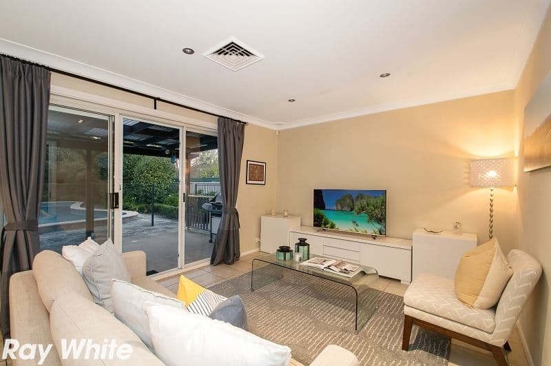 25 Gilbert Road, Castle Hill - Thumbnail 3