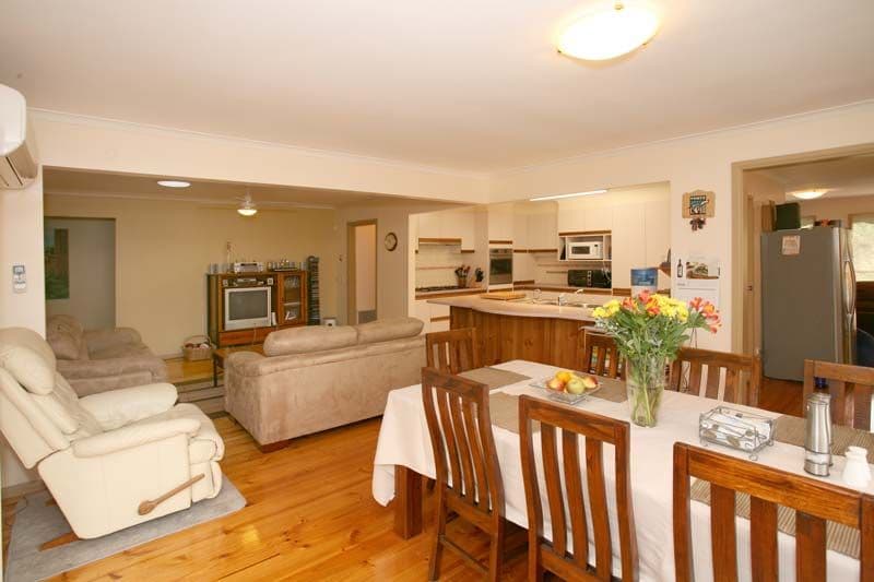 36 Excalibur Avenue, GLEN WAVERLEY VIC 3150, Glen Waverley - Thumbnail 6