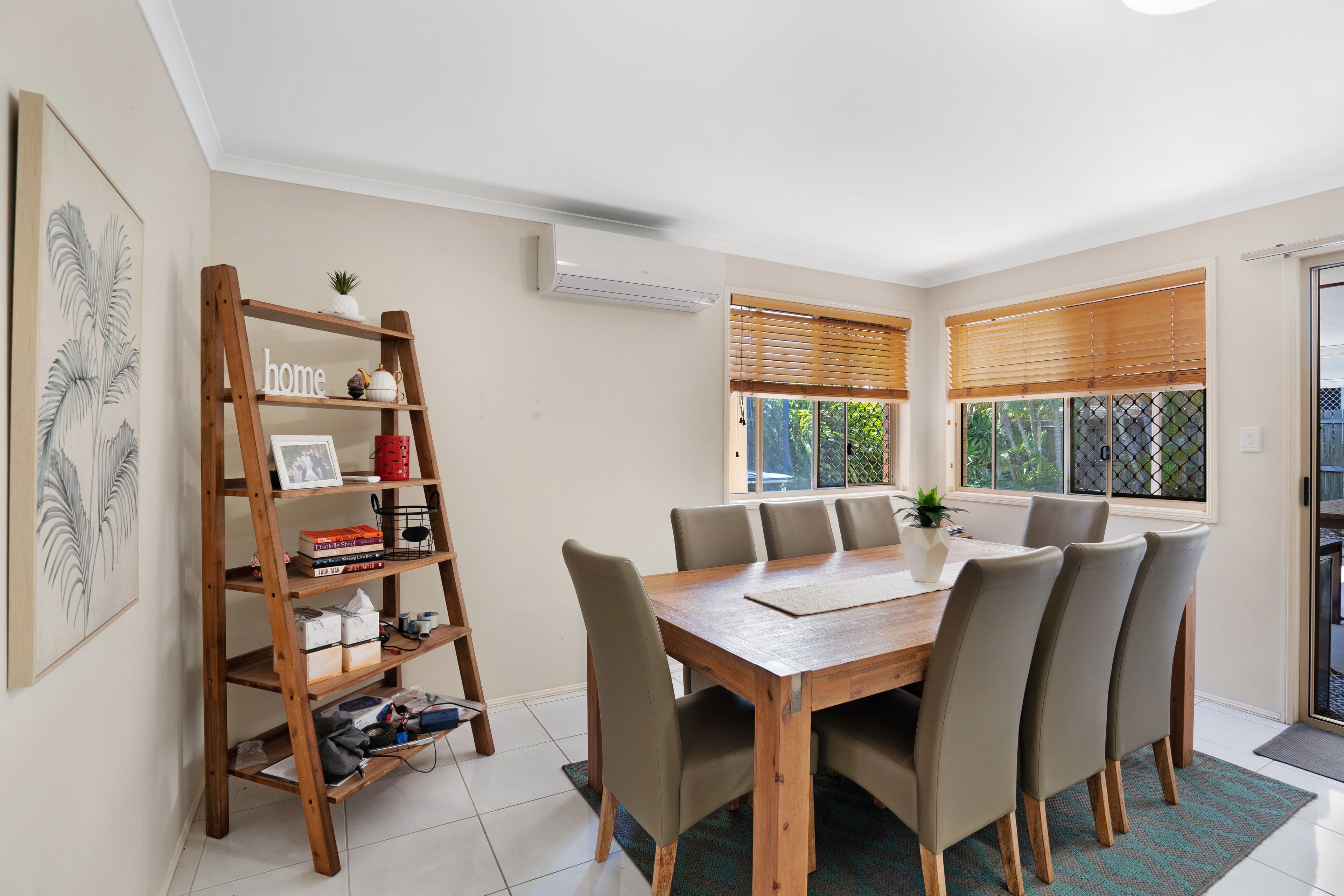 13 Smout Court, Sandstone Point QLD 4511, Sandstone Point - Thumbnail 2
