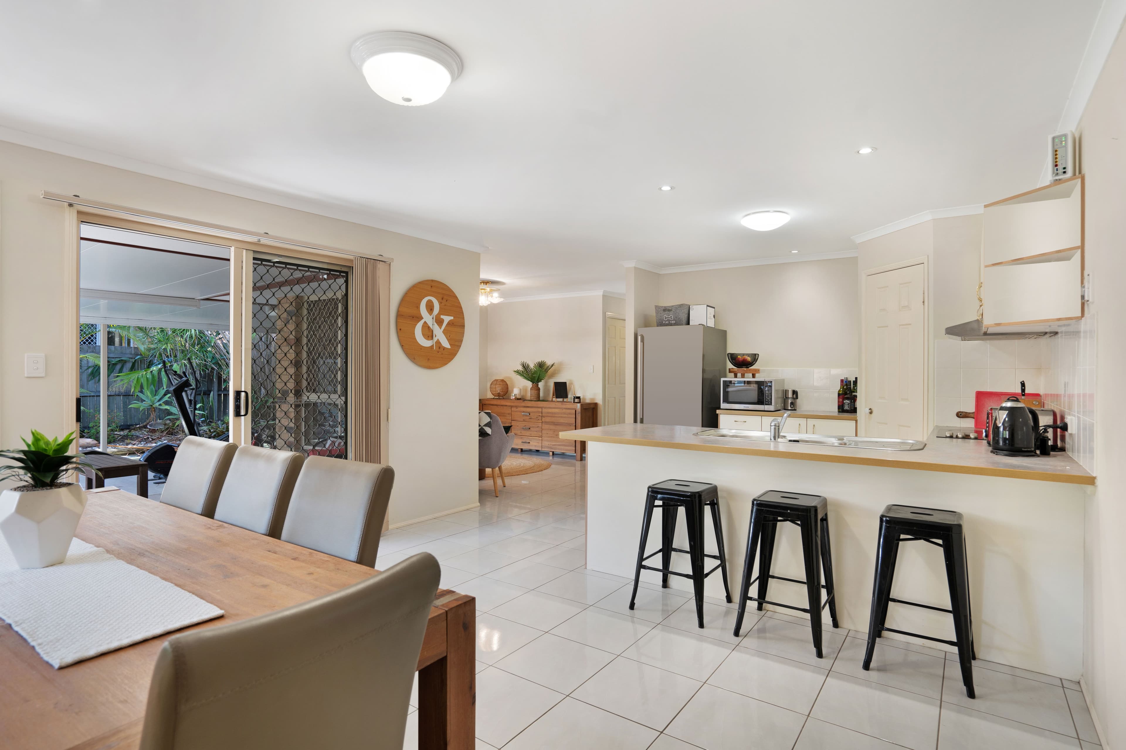 13 Smout Court, Sandstone Point QLD 4511, Sandstone Point - Thumbnail 4