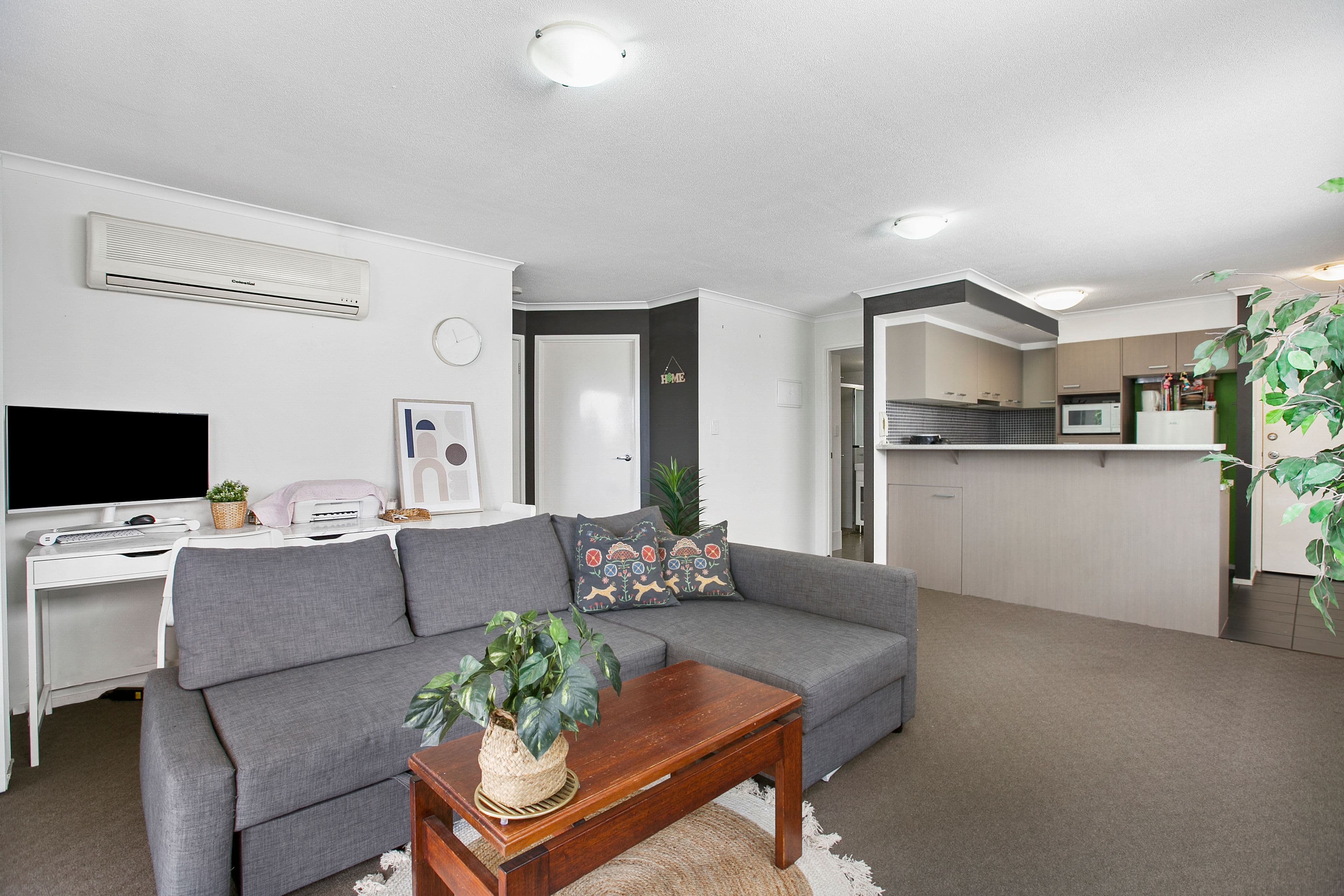 269 Nursery Road, Holland Park QLD 4121, Holland Park - Thumbnail 5