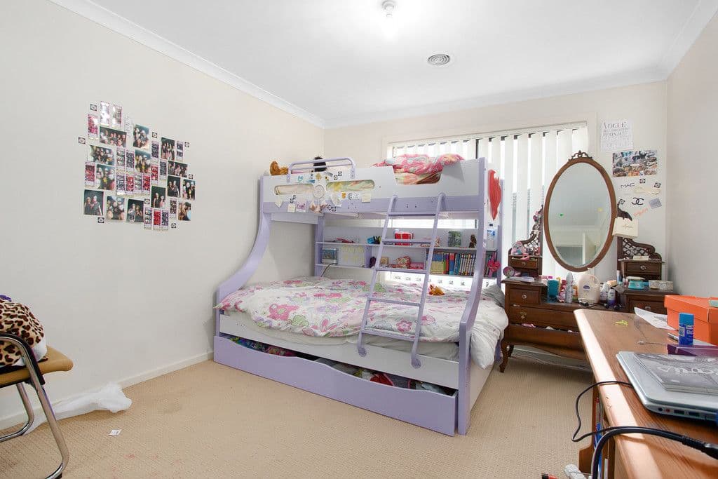 3 Bowyer Avenue, Cranbourne East VIC 3977, Cranbourne East - Thumbnail 6