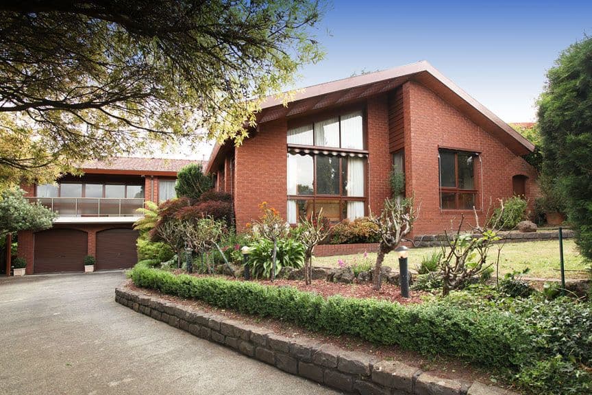 2 Inglewood Court, WHEELERS HILL VIC 3150, Wheelers Hill - Image 1