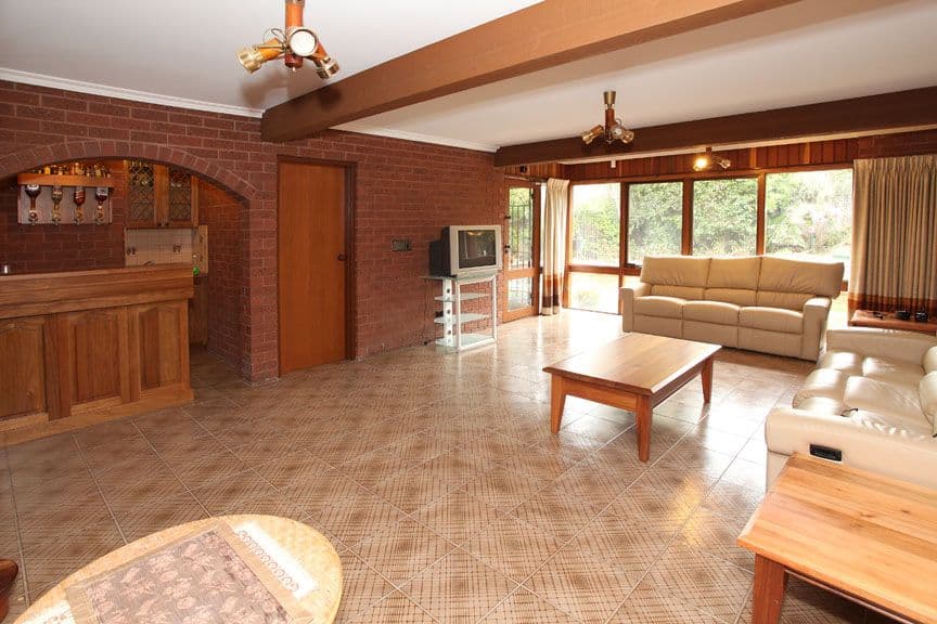 2 Inglewood Court, WHEELERS HILL VIC 3150, Wheelers Hill - Thumbnail 8