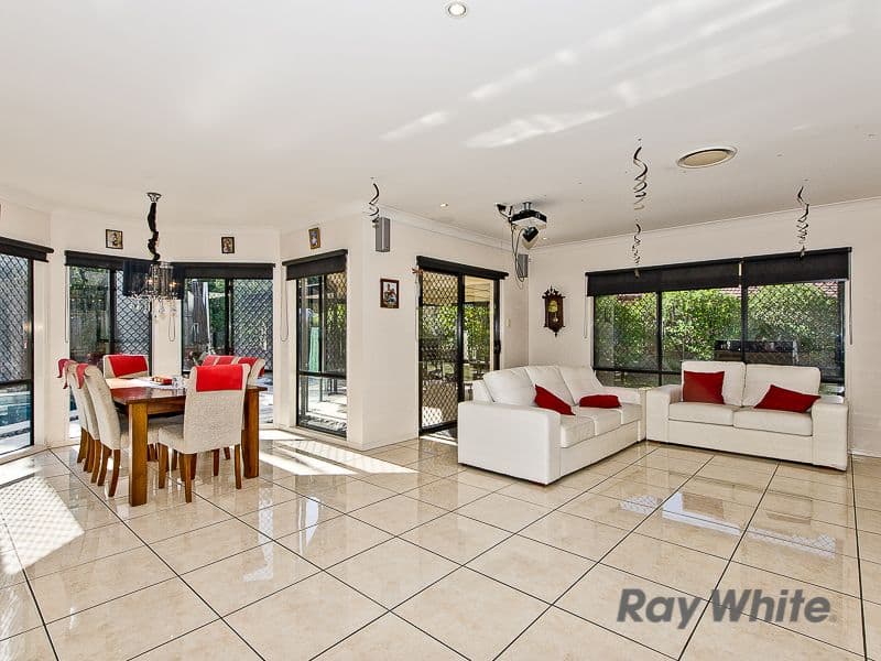20 Lochside Drive, NORTH LAKES QLD 4509, North Lakes - Thumbnail 6