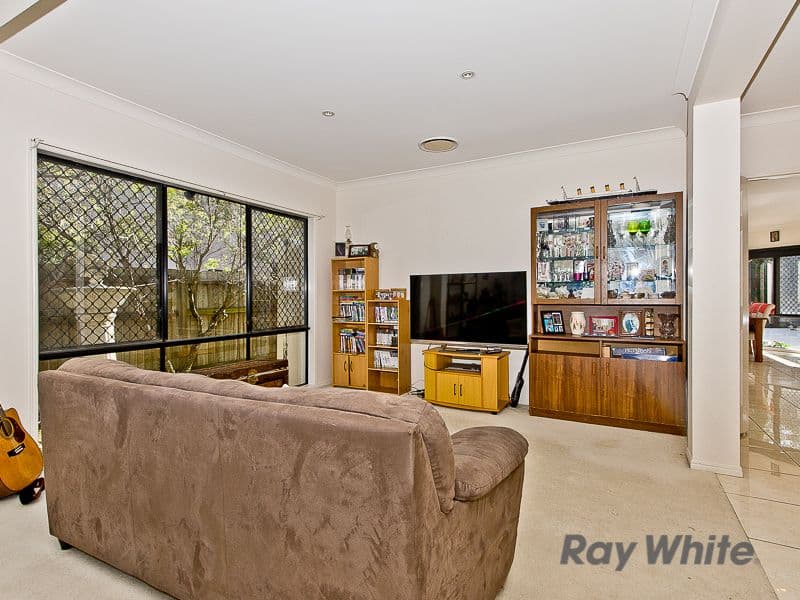 20 Lochside Drive, NORTH LAKES QLD 4509, North Lakes - Thumbnail 8