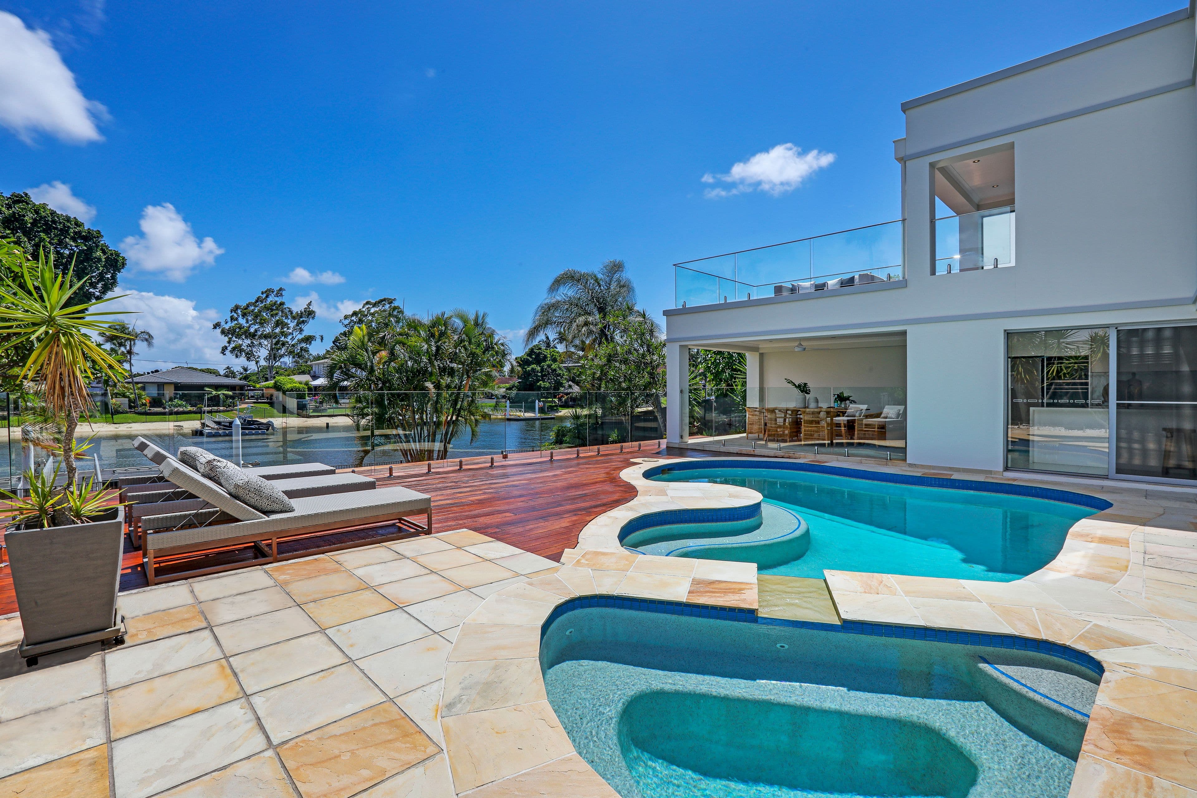 27 Park Avenue, Broadbeach Waters QLD 4218, Broadbeach Waters - Thumbnail 4