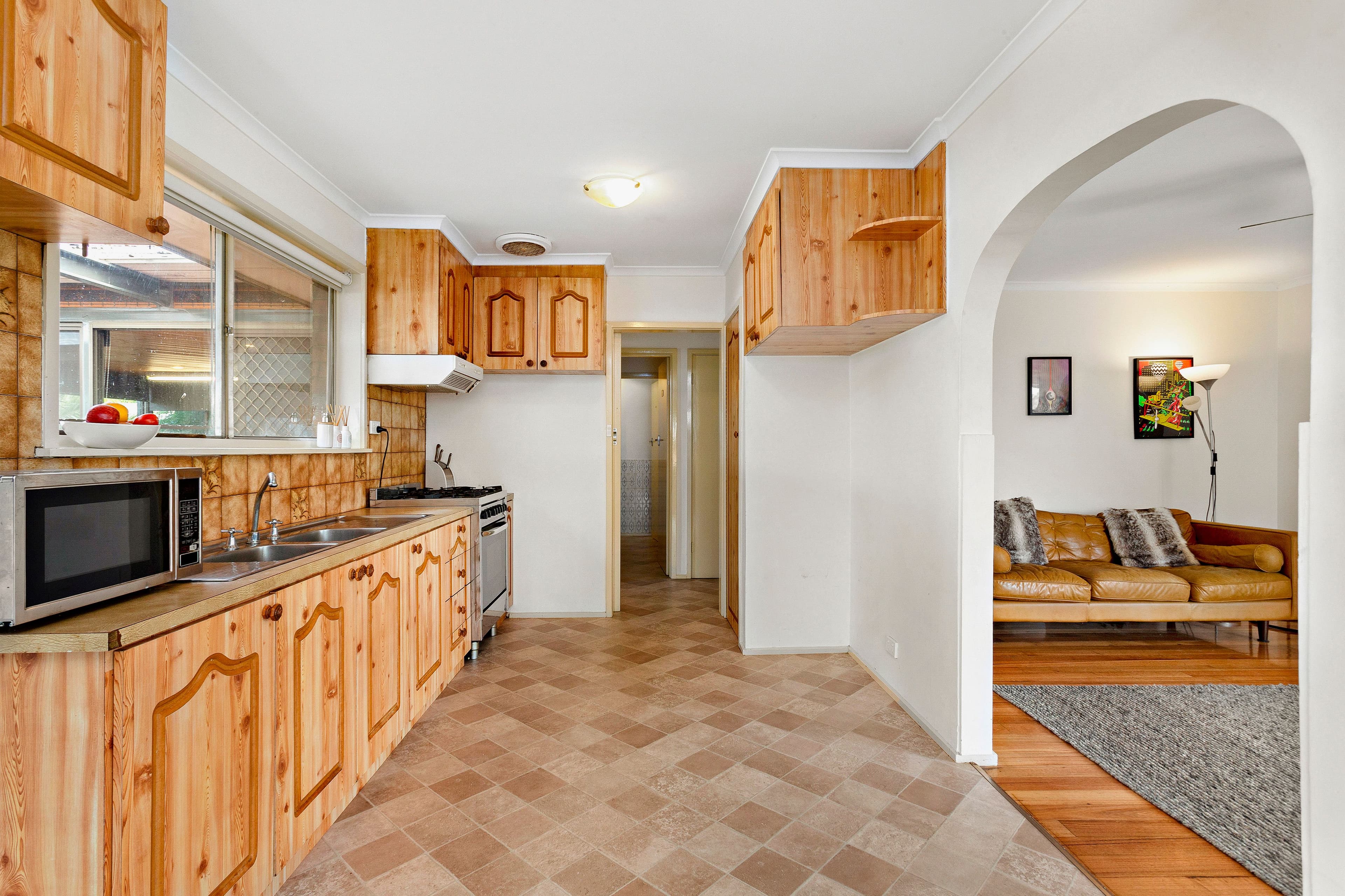 49 Pinewood Drive, Thomastown VIC 3074, Thomastown - Thumbnail 2