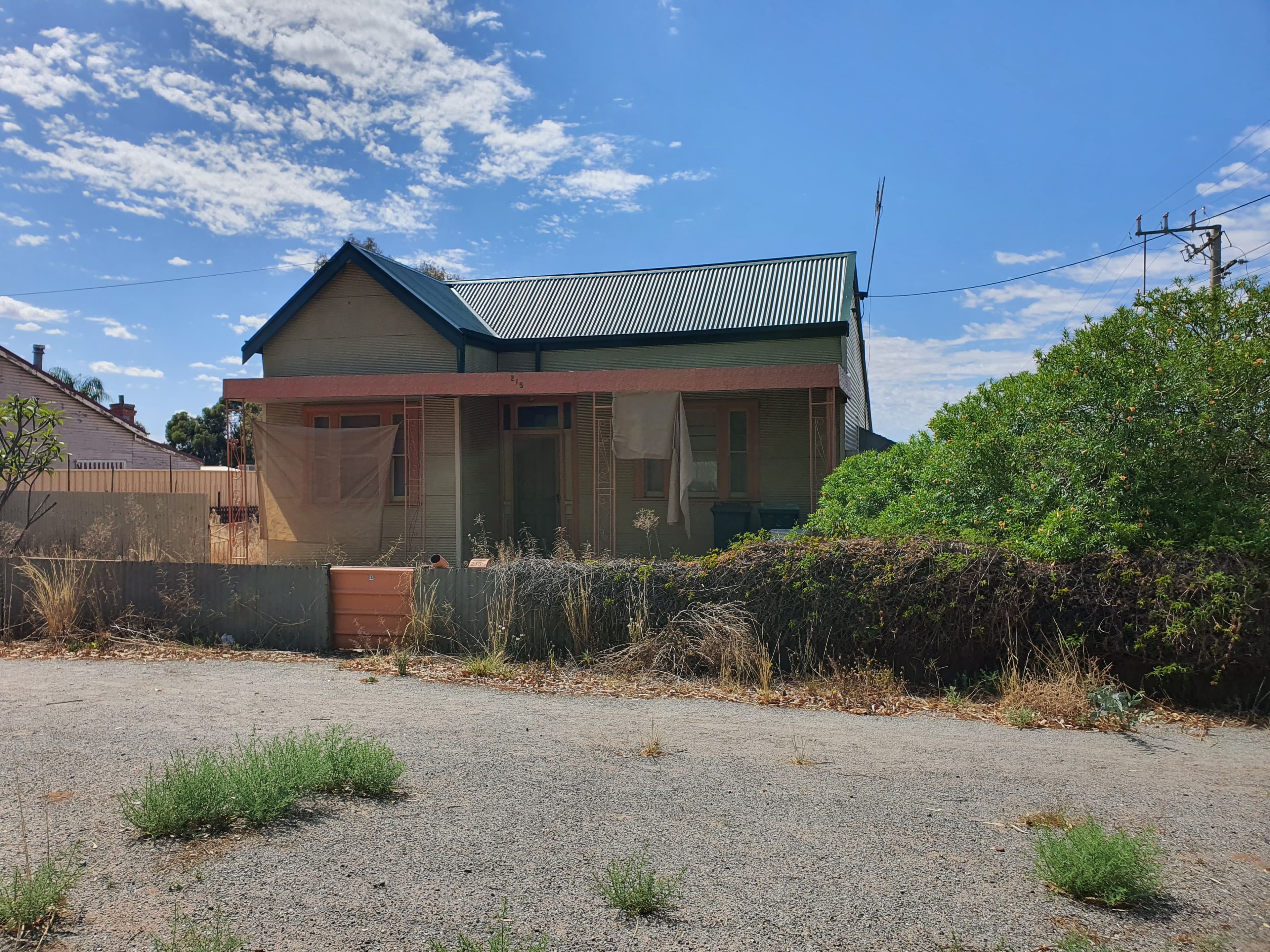215 Eyre Street, Broken Hill NSW 2880, Broken Hill - Thumbnail 2