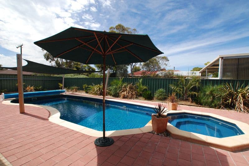 15 Falcon Street, PORT WILLUNGA SA 5173, Port Willunga - Thumbnail 2