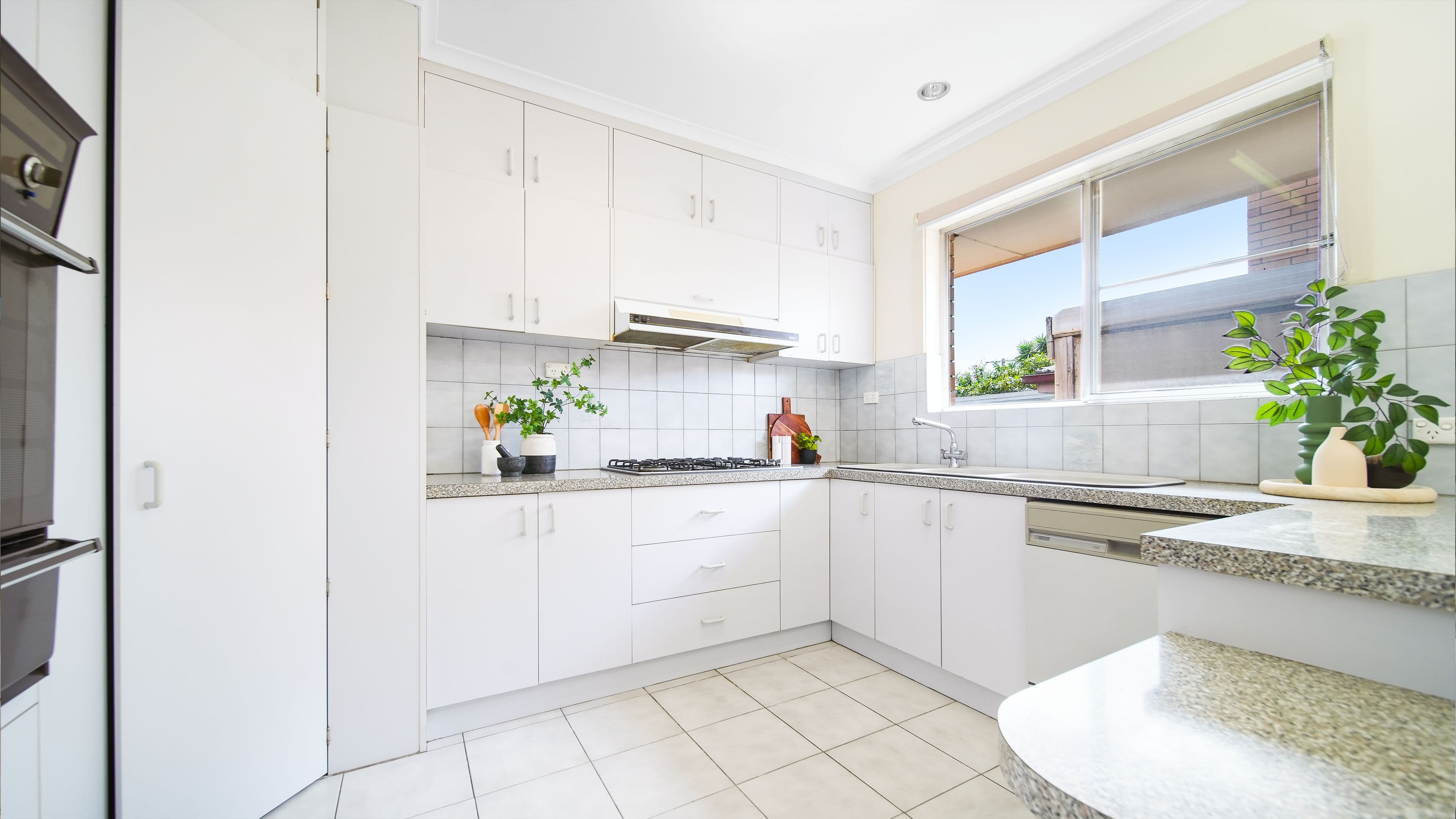 9 Silvan Avenue, Springvale VIC 3171, Springvale - Thumbnail 6