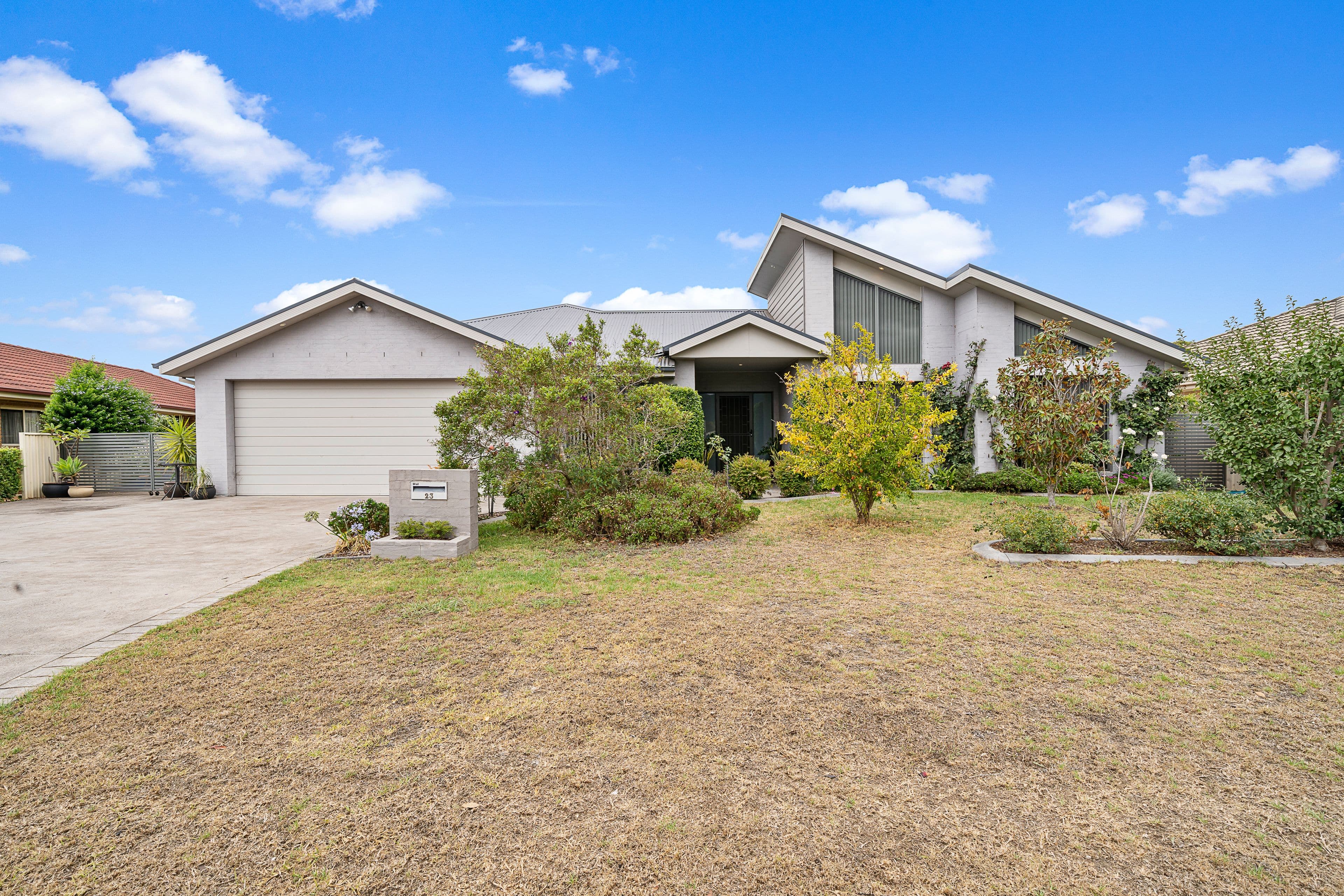 23 Freesia Crescent, Bomaderry - Image 1
