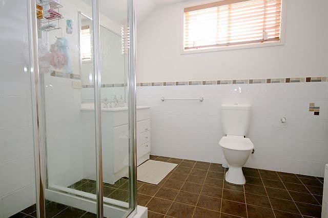 15 Orchard Road, BASS HILL NSW 2197, Bass Hill - Thumbnail 6