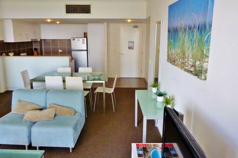 1 Ocean Street, Burleigh Heads QLD 4220, Burleigh Heads - Thumbnail 4