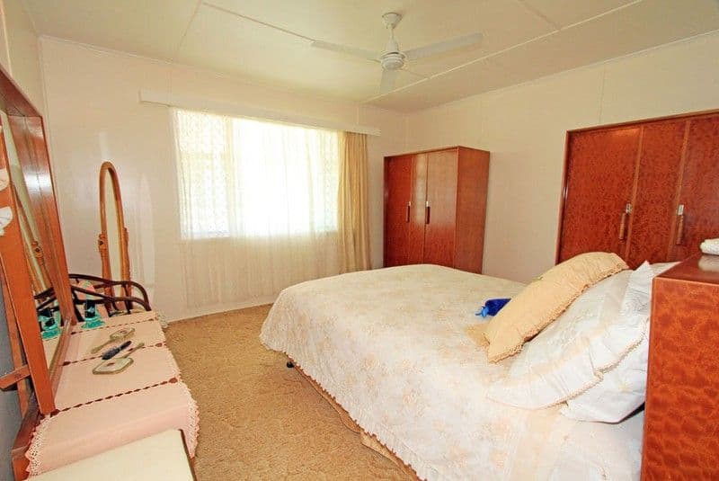 32 - 34 Pandanus Street, YEPPOON QLD 4703, Yeppoon - Thumbnail 7