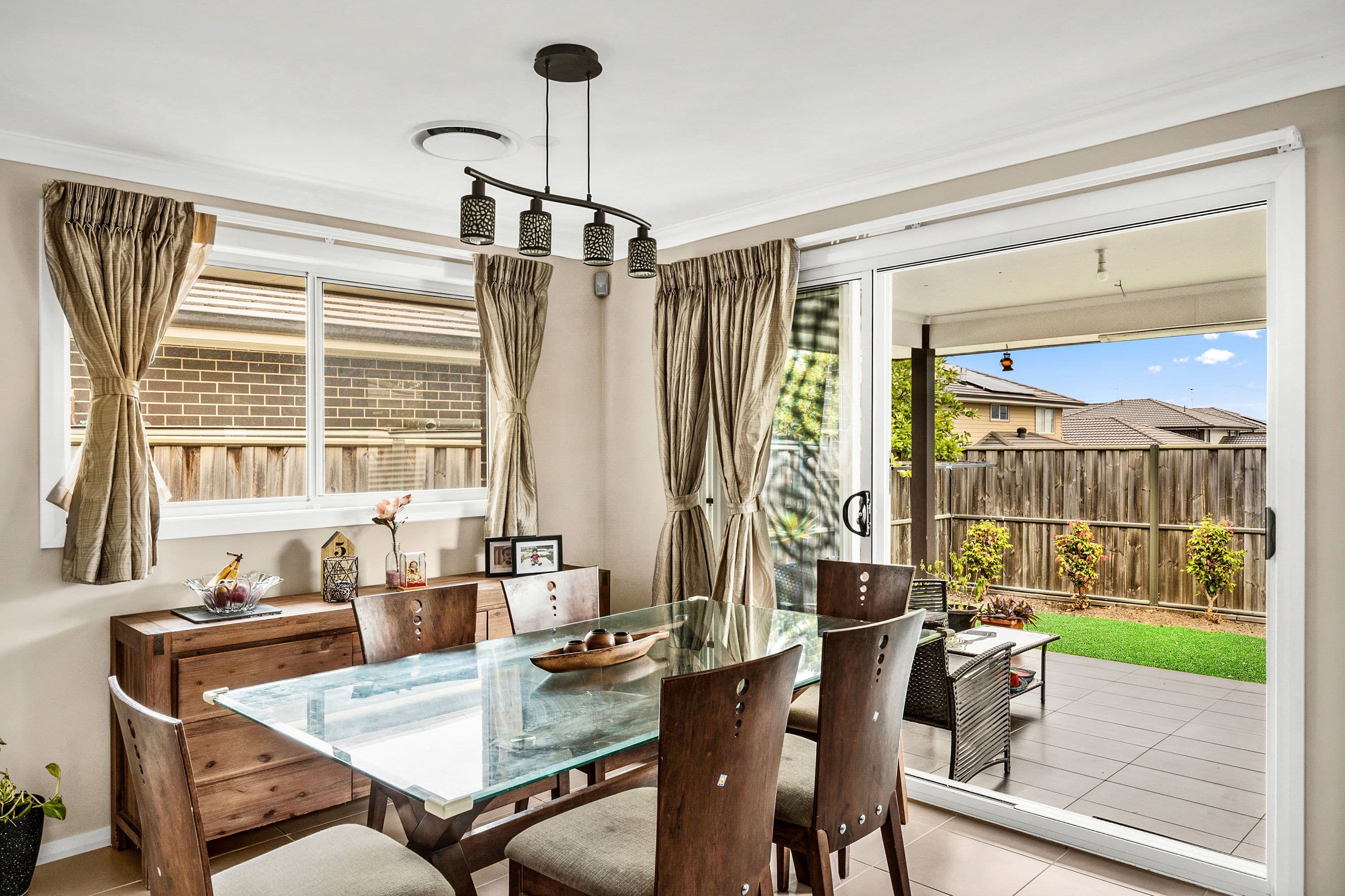 15 Charles Smith Avenue, BUNGARRIBEE NSW 2767, Bungarribee - Thumbnail 4