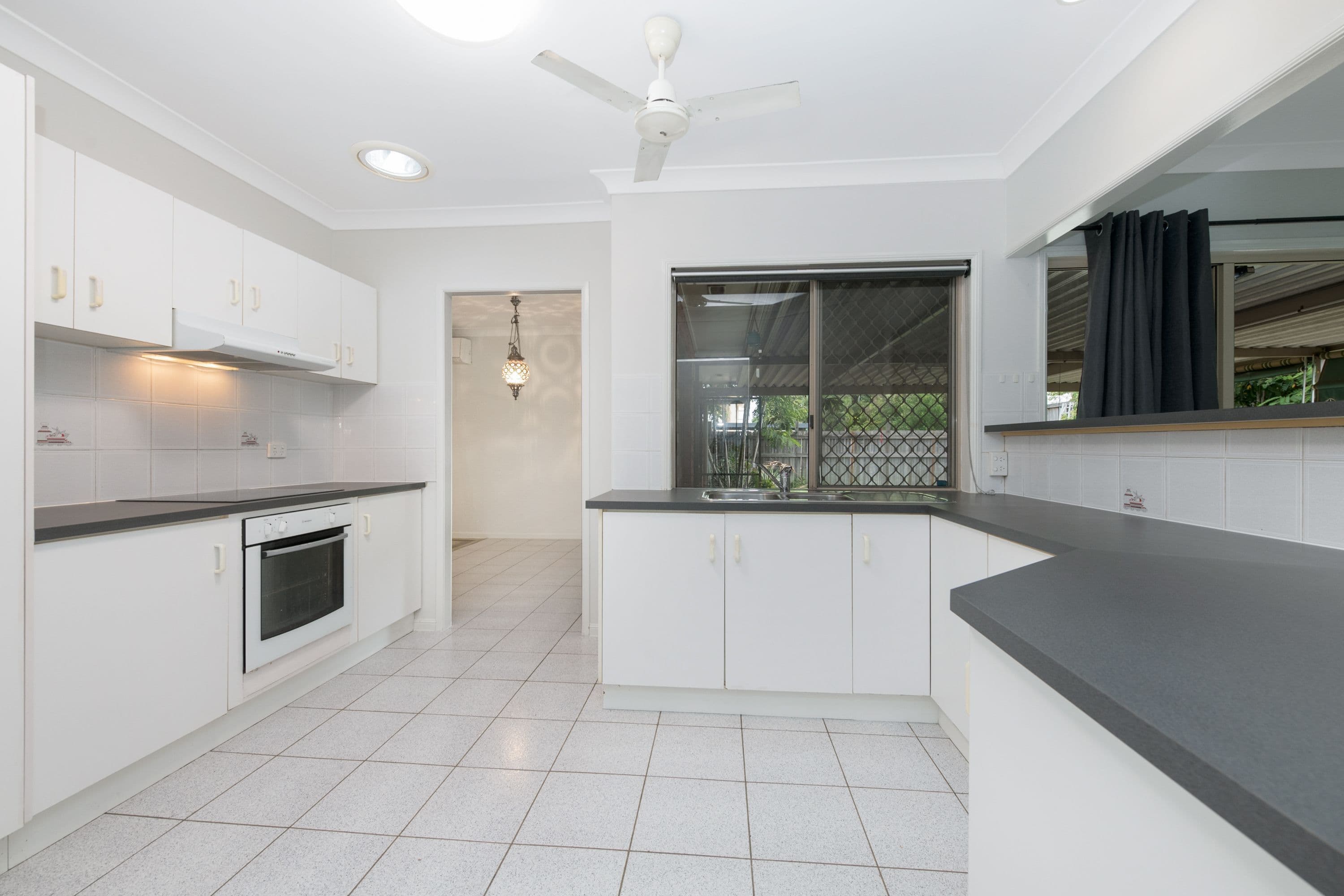 50 Lanark Street, Kirwan QLD 4817, Kirwan - Thumbnail 3