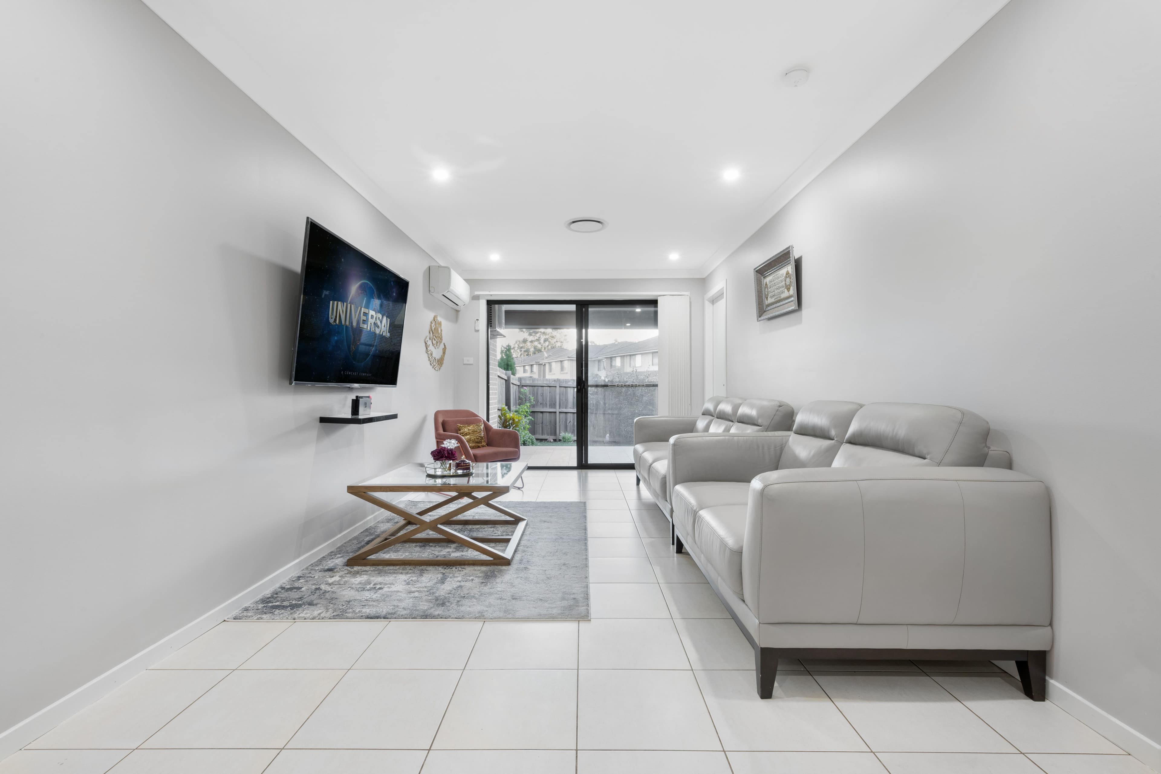 28A Hollyoake Circuit, BARDIA NSW 2565, Bardia - Thumbnail 2