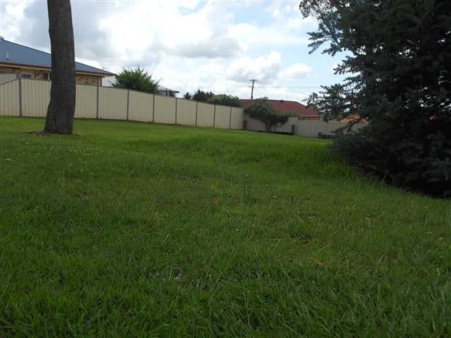 20 DUNCAN Street, WILSONTON QLD 4350, Wilsonton Heights - Thumbnail 3