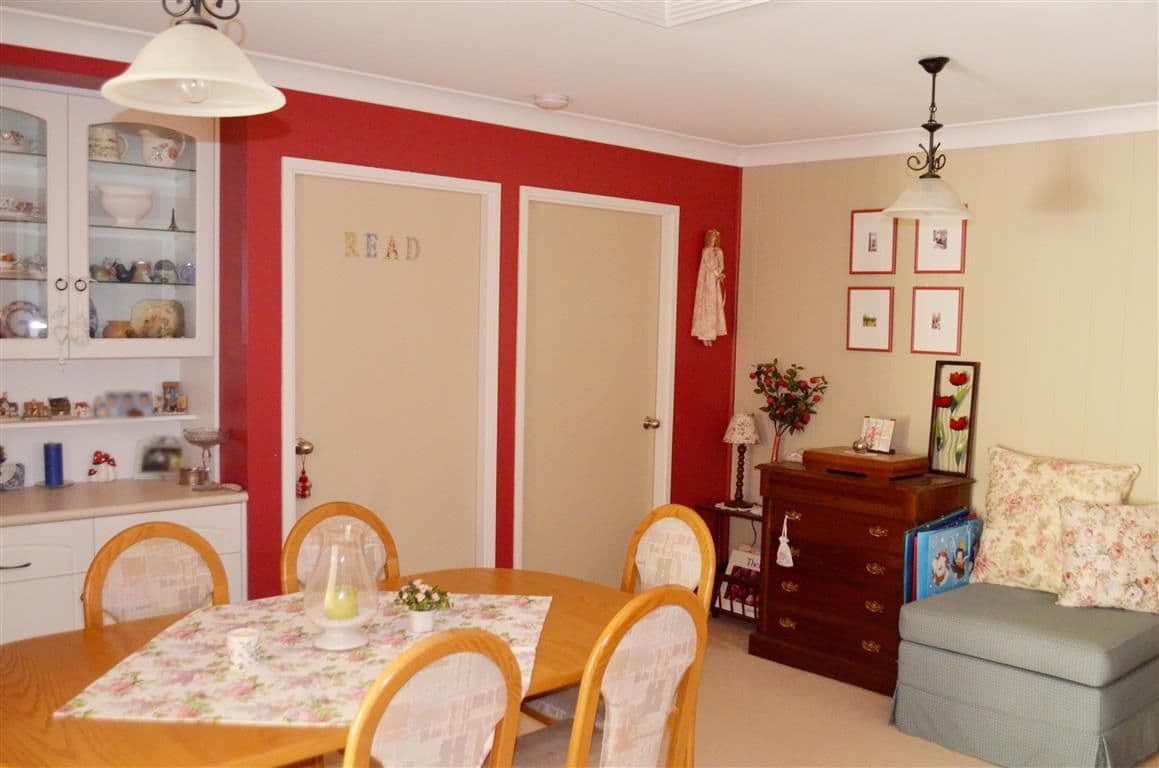 85 Lynch Street, Adelong - Thumbnail 3