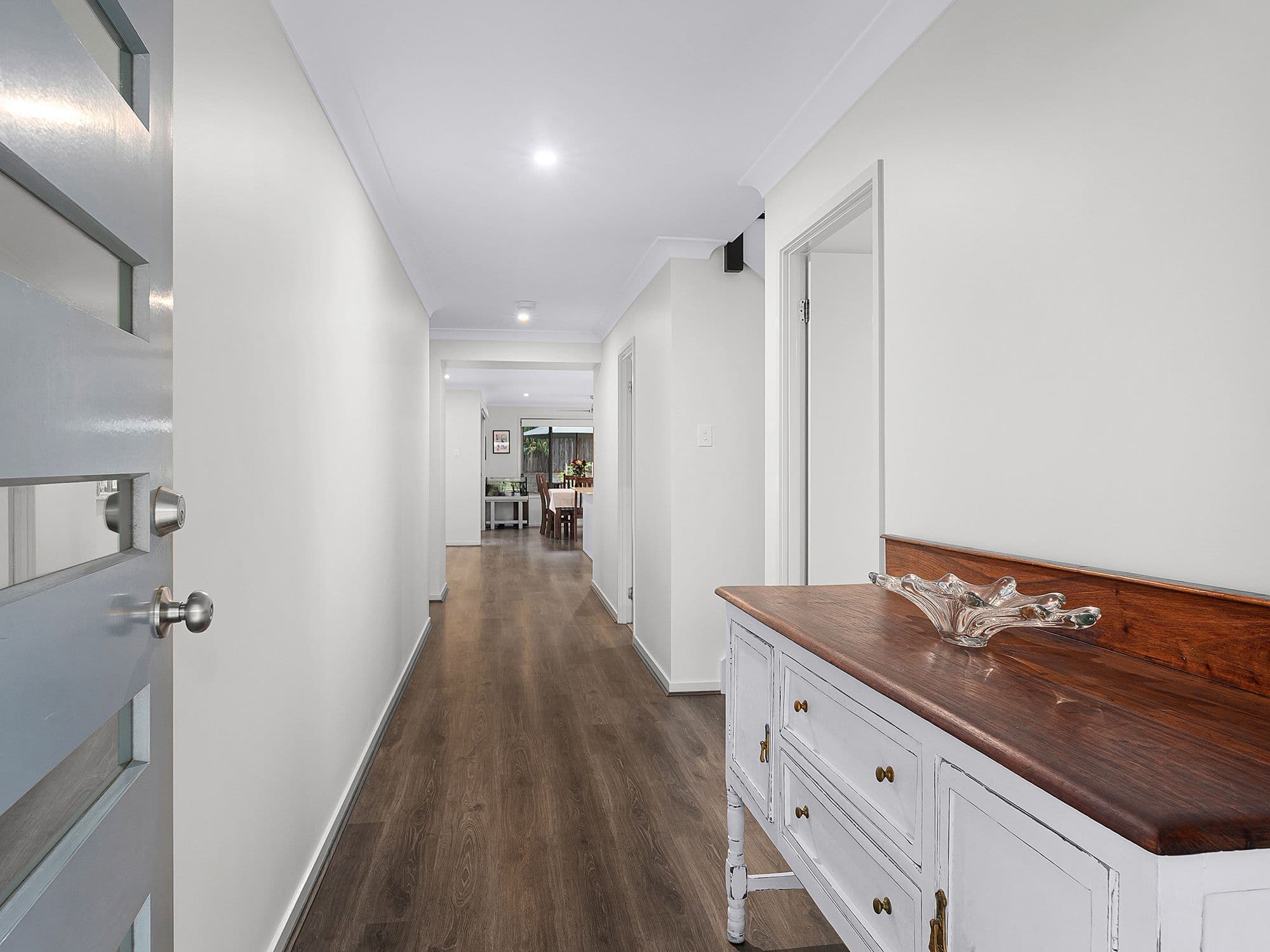5 Greenview Avenue, South Ripley QLD 4306, South Ripley - Thumbnail 2