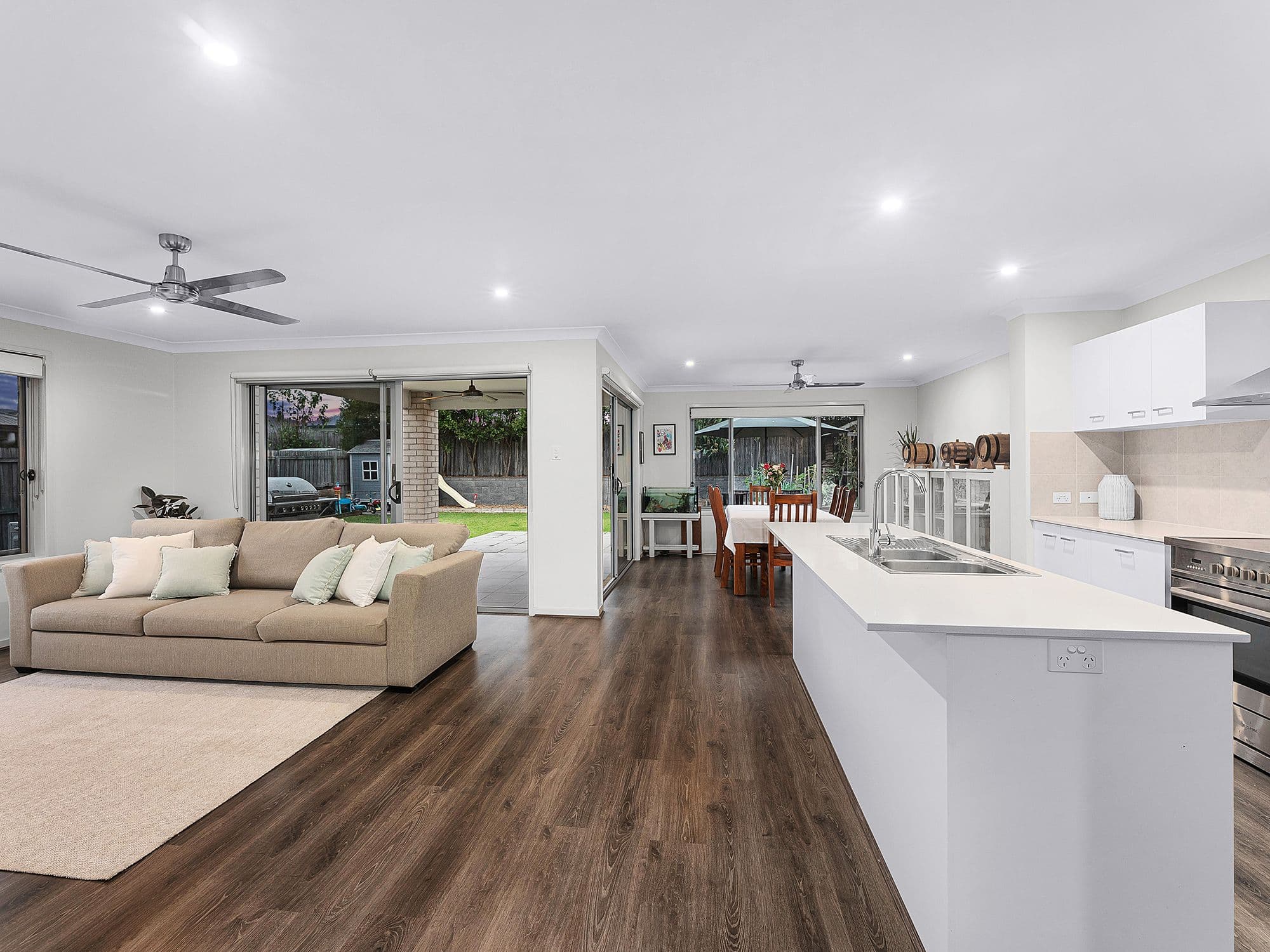 5 Greenview Avenue, South Ripley QLD 4306, South Ripley - Thumbnail 4