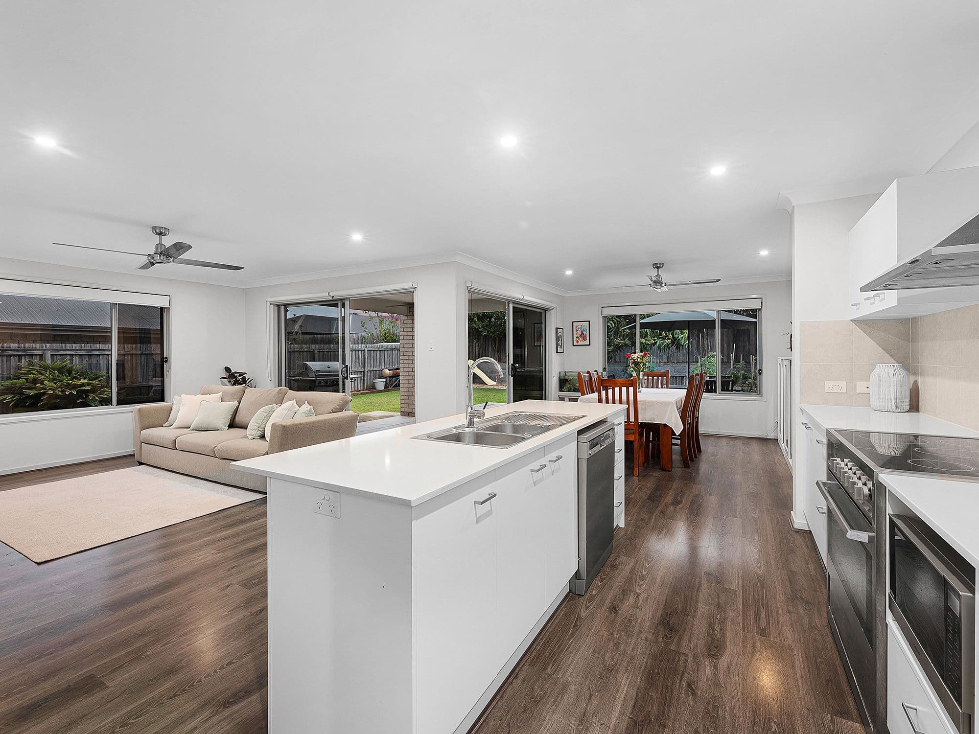 5 Greenview Avenue, South Ripley QLD 4306, South Ripley - Thumbnail 6
