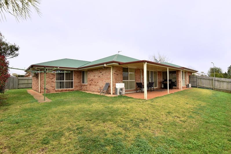 2 Deller Close, Middle Ridge QLD 4350, Middle Ridge - Thumbnail 7