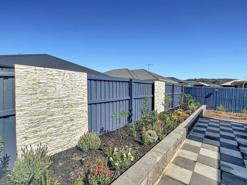 52 Vassallo Drive, Rosewood - Image 1