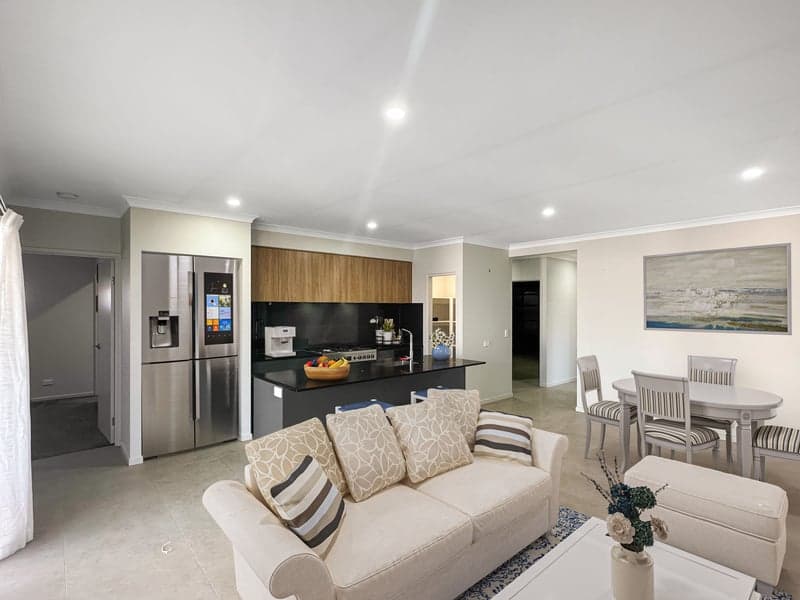 52 Vassallo Drive, Rosewood - Thumbnail 4