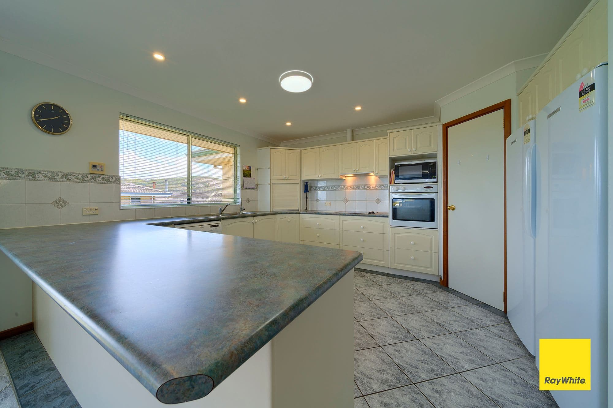 46 Seymour Street, Mira Mar WA 6330, Mira Mar - Thumbnail 4