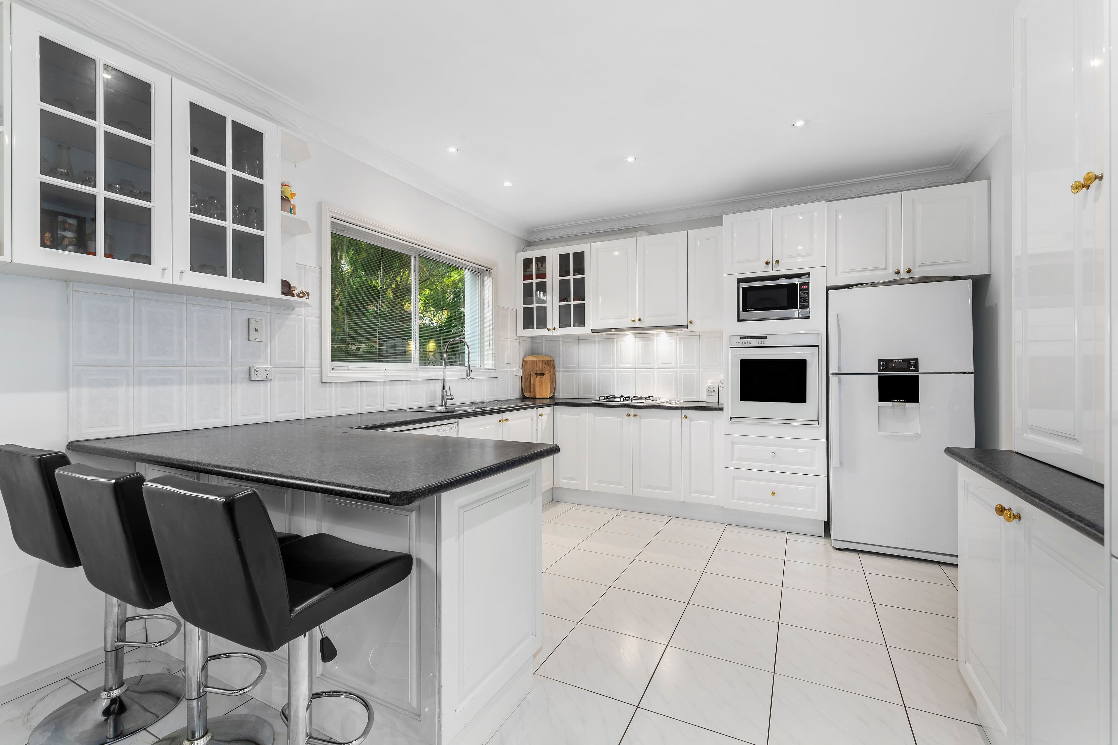 7 Timmins Court, Mill Park VIC 3082, Mill Park - Thumbnail 2