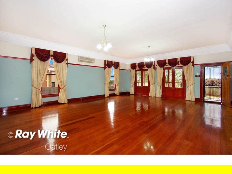 8 Nicholson Street, PENSHURST NSW 2222, Penshurst - Image 1