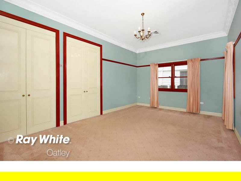 8 Nicholson Street, PENSHURST NSW 2222, Penshurst - Thumbnail 3