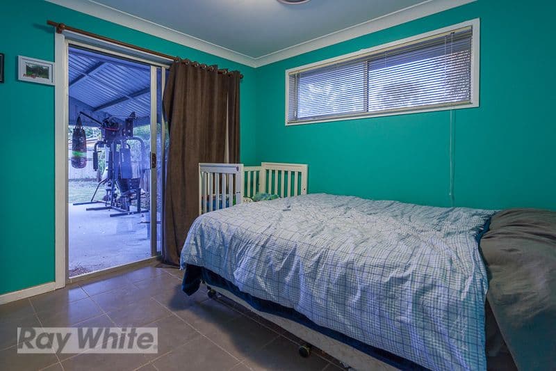 52 Rusbrook Street, REDLAND BAY QLD 4165, Redland Bay - Thumbnail 7