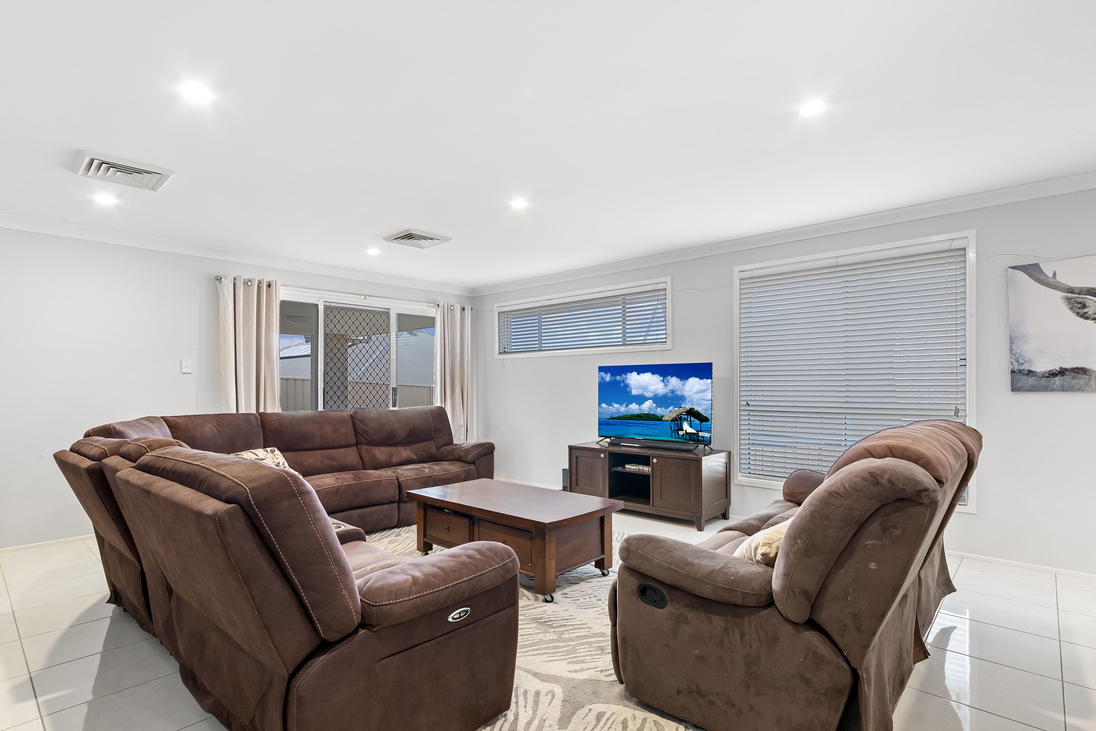 36 Mornington Circuit, Gwandalan NSW 2259, Gwandalan - Thumbnail 3