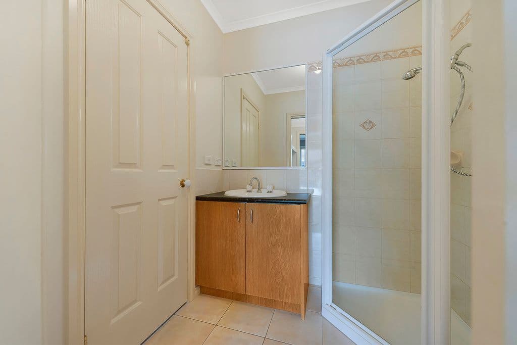 1 Saville  Place, South Morang VIC 3752, South Morang - Thumbnail 7