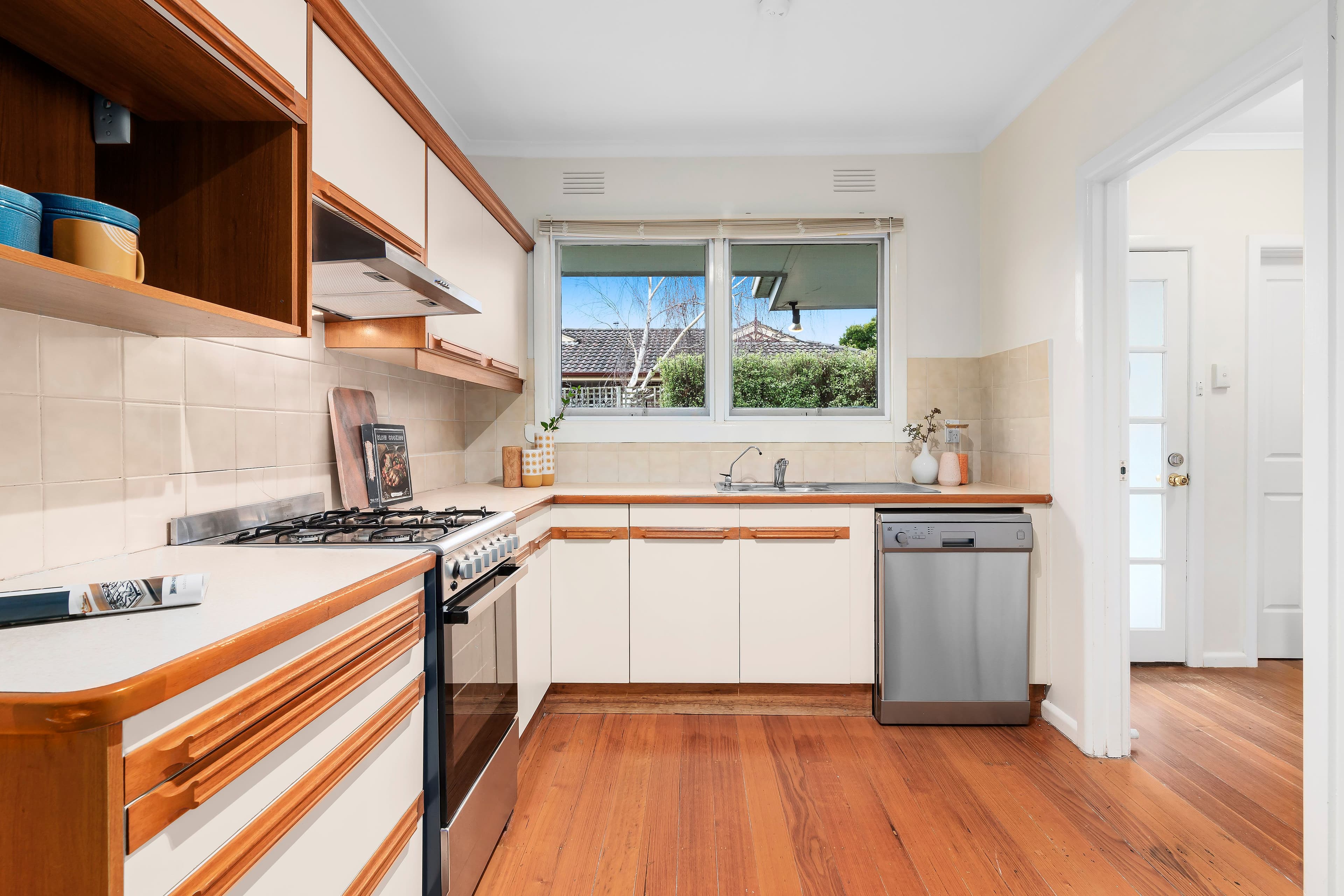 11 Cooley Avenue, Macleod VIC 3085, Macleod - Thumbnail 5