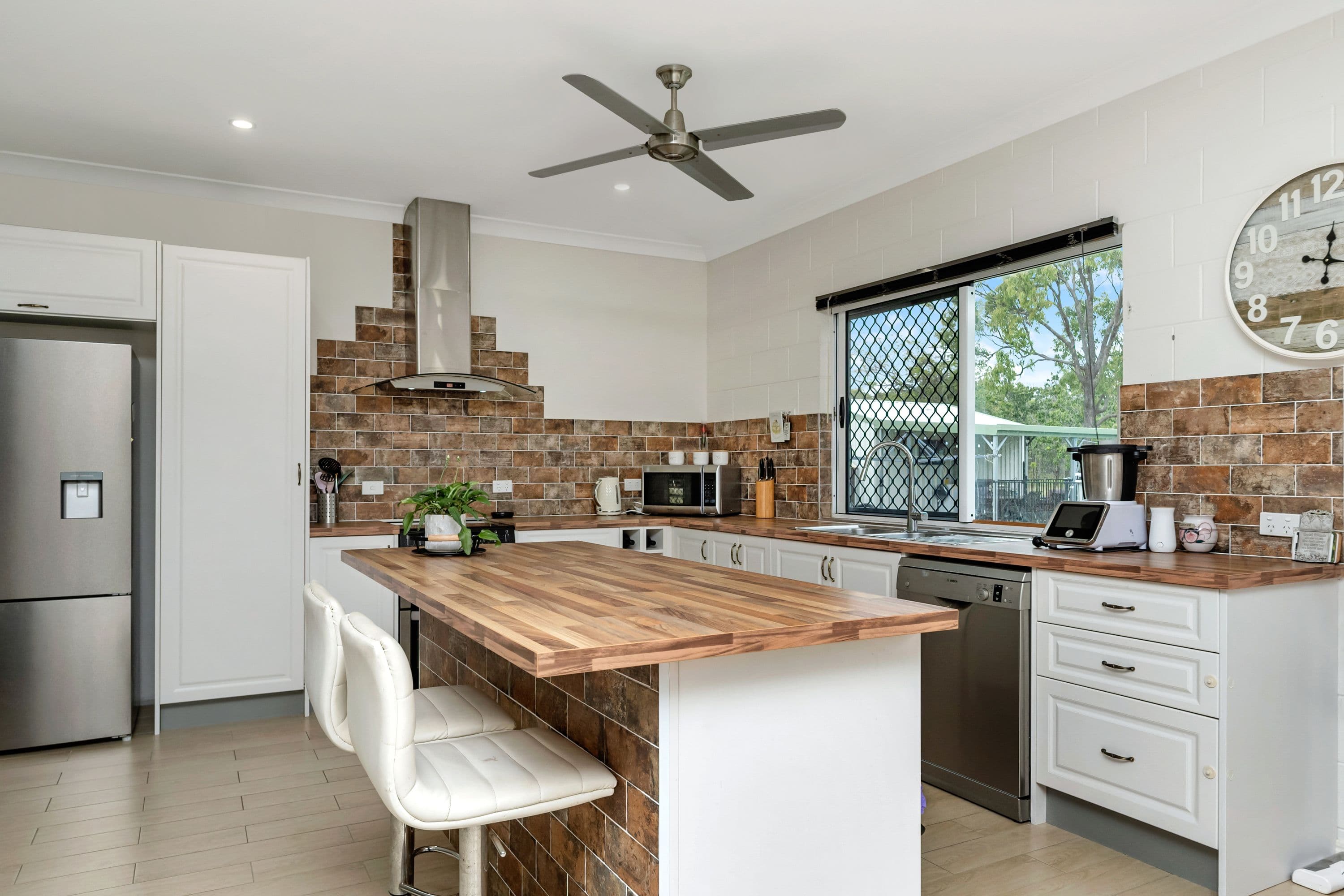 96 Mystic Avenue, Balgal Beach QLD 4816, Balgal Beach - Thumbnail 3